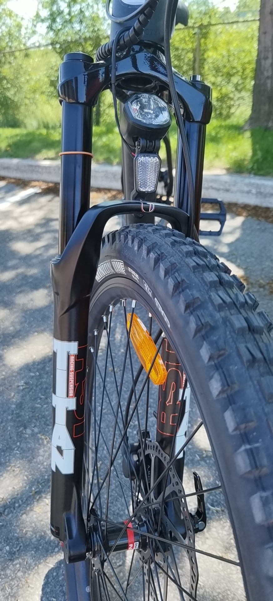 Mount Saint Elias - SOLOROCK 27.5" 10 Speed Aluminum Mountain Electric Bike