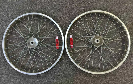 24" Tricycle Rear Wheelset 16 mm Axle Diameter 65 Hub O.L.D.