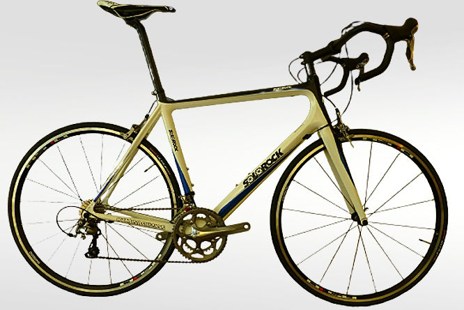 Cruiser V3-105 - SOLOROCK 700C Carbon Fibre Cruiser Bike